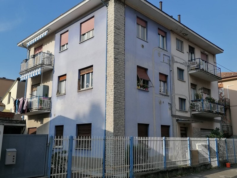 Trilocale in Vendita a Lecco, 110'000€, 80 m²