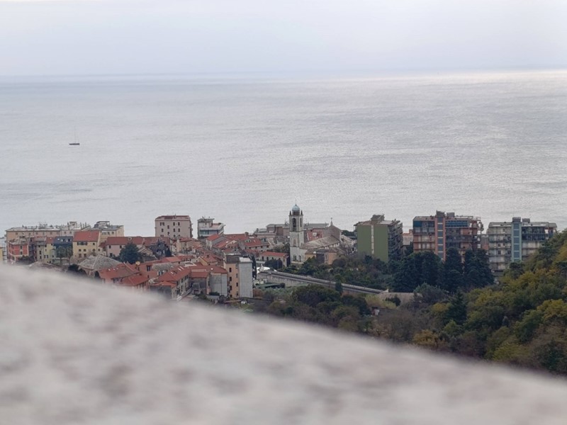 Appartamento in Vendita a Albissola Marina, 369'000&euro;, 255 m²