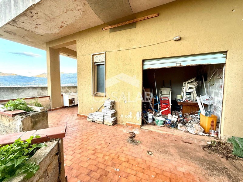 Trilocale in Vendita a Carini, 49'000&euro;, 55 m²