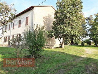 Rustico in Vendita a Ravenna, 199'000&euro;, 300 m²