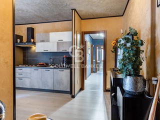 Trilocale in Vendita a Roma, 210'000€, 74 m²