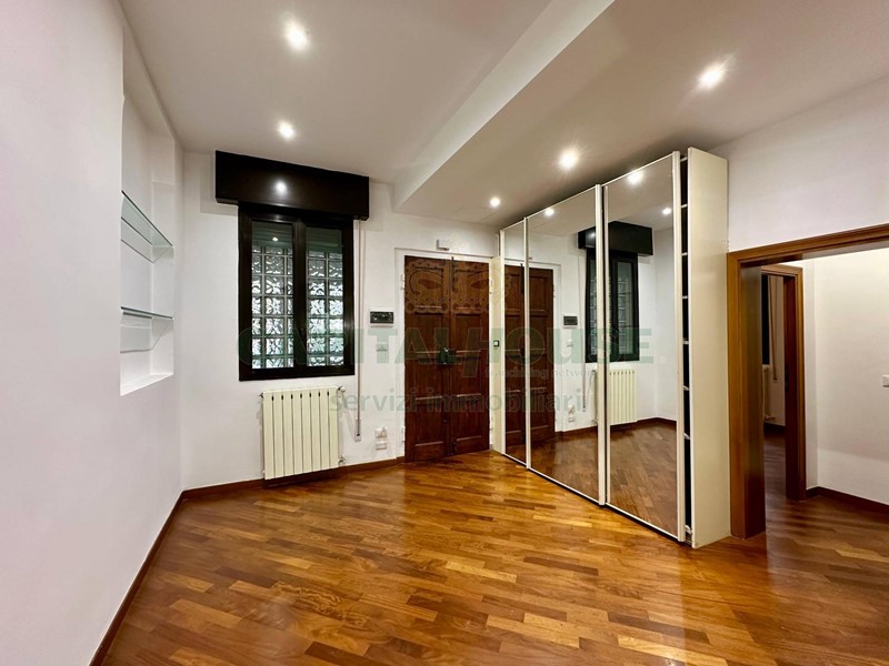 Trilocale in Vendita a Bologna, 235'000&euro;, 65 m²