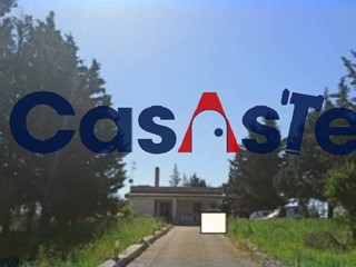 Villa in Vendita a Andria, 32'256&euro;, 4570 m²