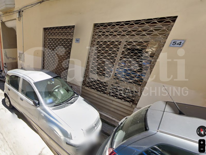 Magazzino in Vendita a Bagheria, 40'000&euro;, 74 m²