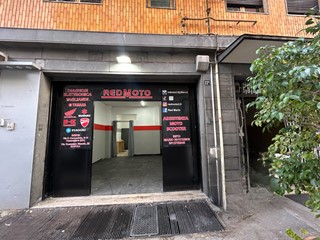 Negozio in Vendita a Napoli, 55'000&euro;, 40 m²