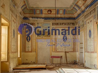 Villa in Vendita a Casteldaccia, 250'000€, 500 m²