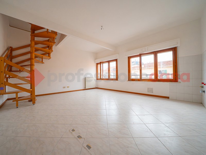Quadrilocale in Vendita a Cecina, 199'000&euro;, 102 m²