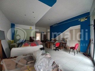 Casa Indipendente in Vendita a Racale, 110'000€, 290 m²