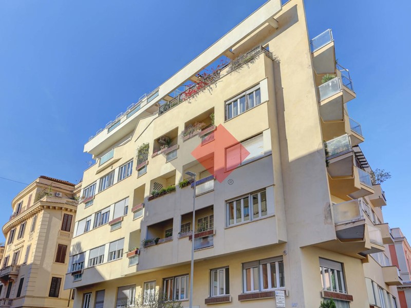 Bilocale in Vendita a Roma, 415'000€, 55 m²
