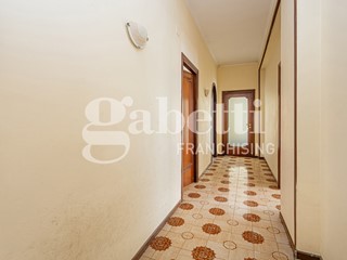 Quadrilocale in Vendita a Marano di Napoli, 209'000&euro;, 115 m², con Box