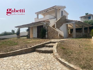 Villa in Vendita a Santa Teresa Gallura, 390'000&euro;, 70 m², arredato