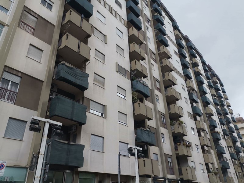 Box in Vendita a Palermo, 48'000€, 30 m²