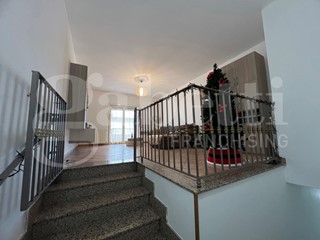 Quadrilocale in Vendita a Amantea, 150'000&euro;, 163 m²