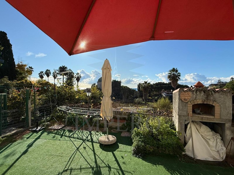 Bilocale in Vendita a Ventimiglia, zona Latte, 115'000&euro;, 38 m²