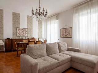 Quadrilocale in Affitto a La Spezia, 1'800&euro;, 95 m², arredato