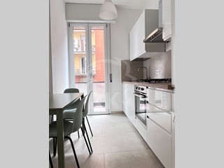 Appartamento in Affitto a Bologna, zona Marconi, 1'500€, 87 m², arredato