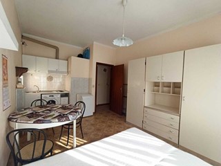 Monolocale in Vendita a Torino, zona San Donato, 69'000€, 28 m², arredato