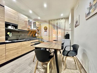 Trilocale in Vendita a Siracusa, zona Panagia, 83'000€, 90 m²