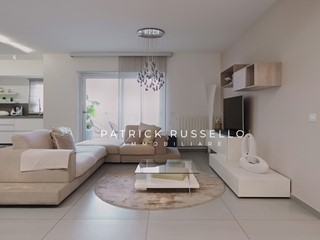 Appartamento in Vendita a Gela, 350'000&euro;, 181 m²