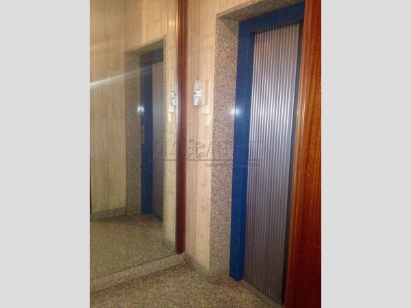 Ufficio in Affitto a Bari, zona Picone, 800&euro;, 55 m²