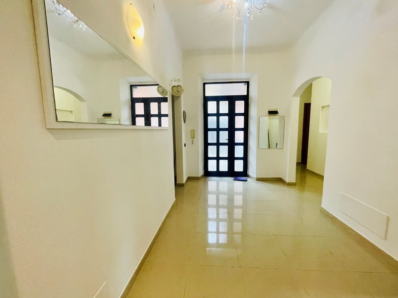 Casa Semi Indipendente in Vendita a Arcola, zona Romito Magra, 199'000&euro;, 120 m², con Box