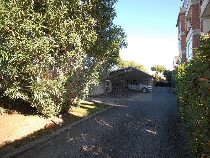 Appartamento in Vendita a Viareggio, zona Marco Polo, 550'000€, 140 m²