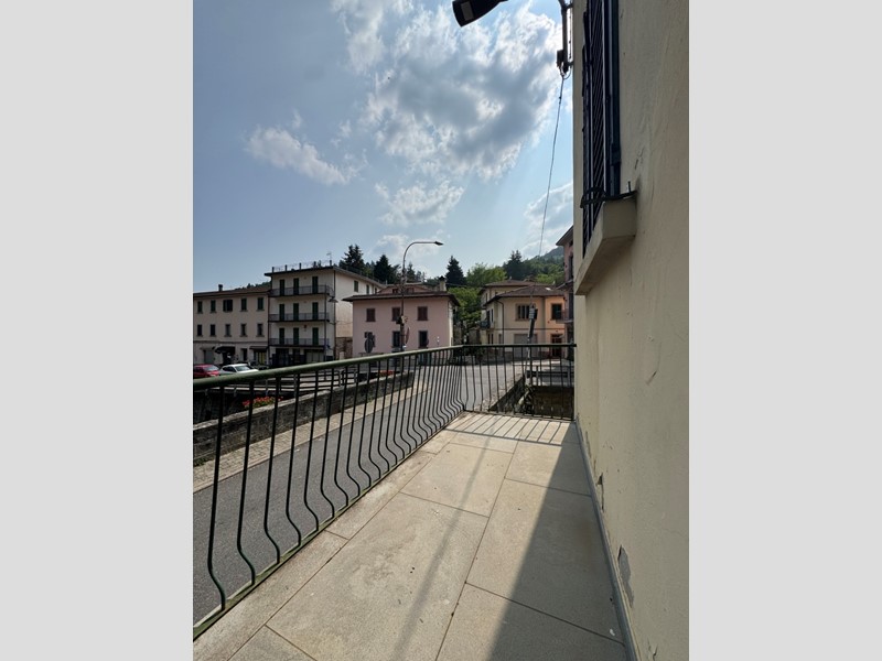 Trilocale in Vendita a Vernio, 110'000€, 90 m²