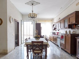 Quadrilocale in Vendita a Marano di Napoli, 165'000&euro;, 111 m²
