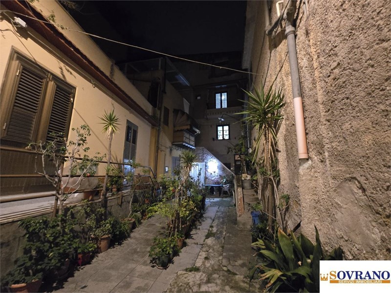 Trilocale in Vendita a Monreale, 55'000&euro;, 73 m²