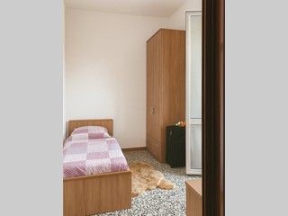 Monolocale in Affitto a Milano, 625€, 160 m²