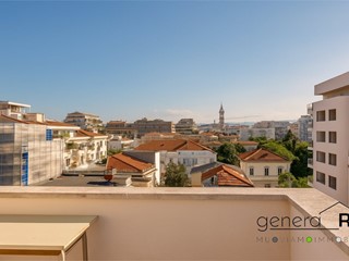 Trilocale in Vendita a Pescara, 200'000€, 103 m²