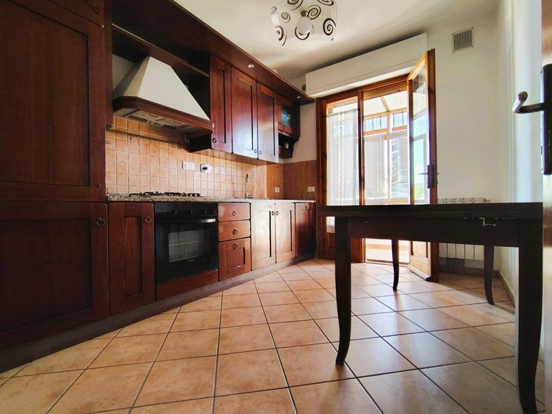 Quadrilocale in Vendita a Rosignano Marittimo, zona Rosignano Solvay, 180'000€, 90 m², arredato