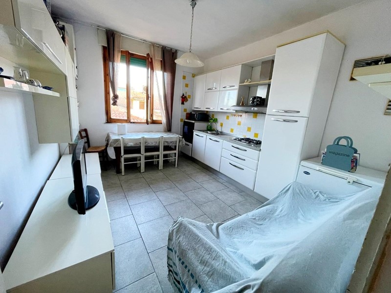 Trilocale in Vendita a Poggibonsi, 115'000€, 81 m²