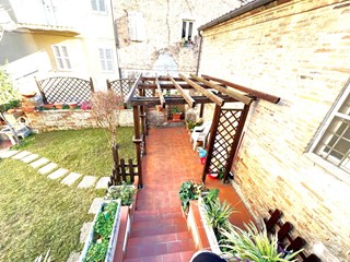 Appartamento in Vendita a Fermo, 190'000&euro;, 218 m²