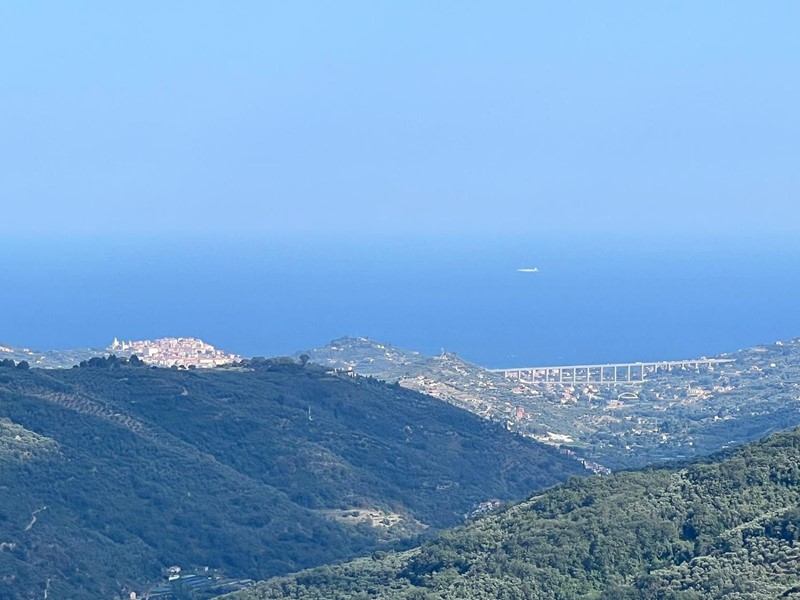 Casa Indipendente in Vendita a Prelà, 155'000&euro;, 300 m²