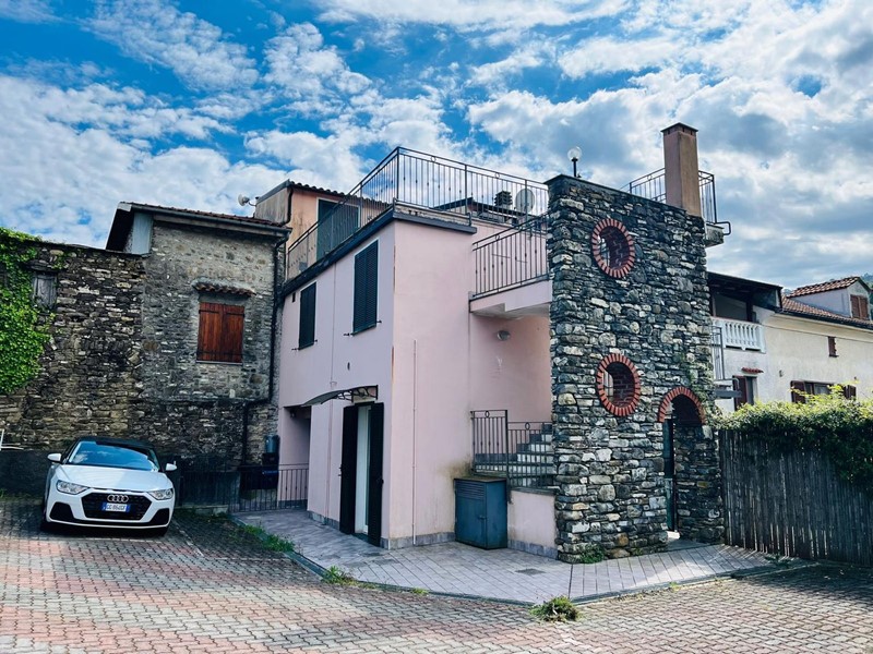 Trilocale in Vendita a Andora, 99'000&euro;, 67 m²