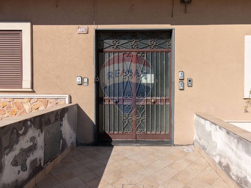 Quadrilocale in Vendita a Gravina di Catania, 90'000€, 88 m²