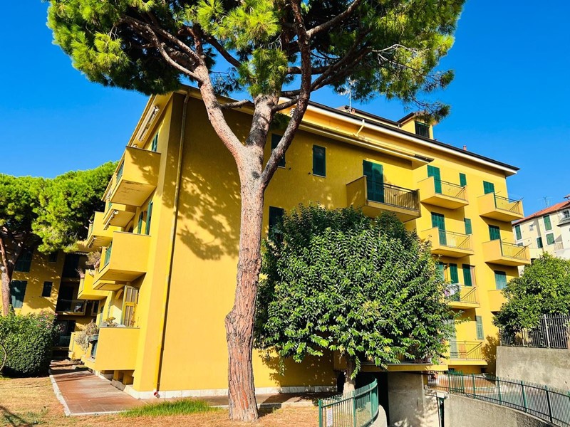 Trilocale in Vendita a San Bartolomeo al Mare, 198'000&euro;, 60 m²