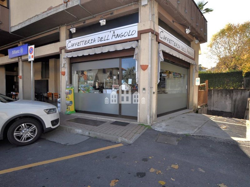 Attività commerciale in Vendita a Cuorgnè, 69'000&euro;, 65 m²