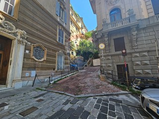 Bilocale in Vendita a Genova, 109'000&euro;, 58 m²