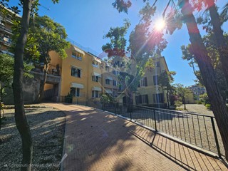 Bilocale in Vendita a Genova, 145'000&euro;, 40 m²