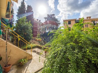 Trilocale in Vendita a Genova, 89'000€, 83 m²