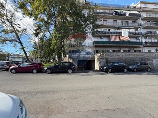 Quadrilocale in Vendita a Catania, 72'000€, 117 m²