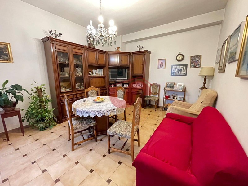 Quadrilocale in Vendita a Benevento, 58'000€, 70 m²