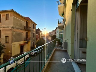 Appartamento in Vendita a Varazze, 540'000&euro;, 104 m²