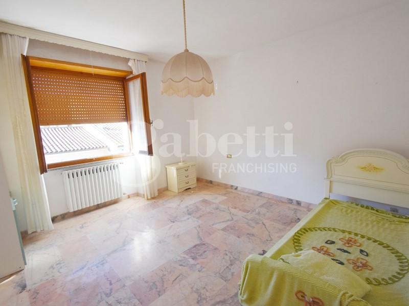 Casa Indipendente in Vendita a Calangianus, 250'000&euro;, 408 m²