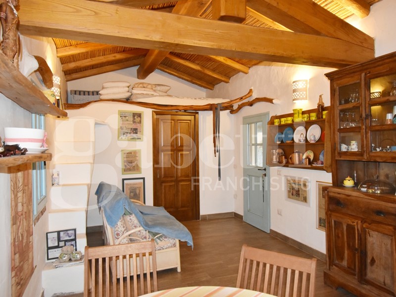 Casale in Vendita a Olbia, 309'000&euro;, 90 m², arredato