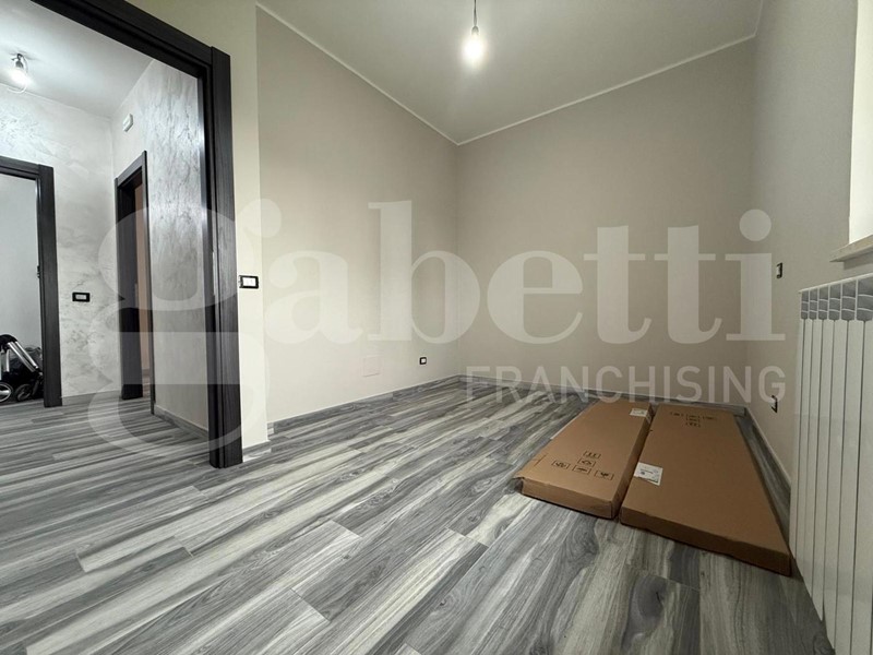 Trilocale in Vendita a Anzio, 165'000€, 110 m²