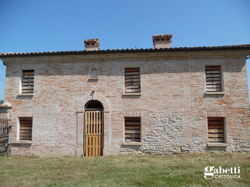 Villa in Vendita a Morciano di Romagna, 495'000&euro;, 579 m²