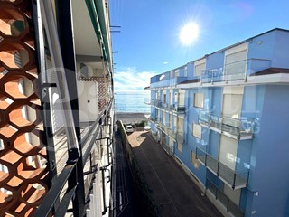 Bilocale in Vendita a Diano Marina, 275'000&euro;, 55 m², arredato